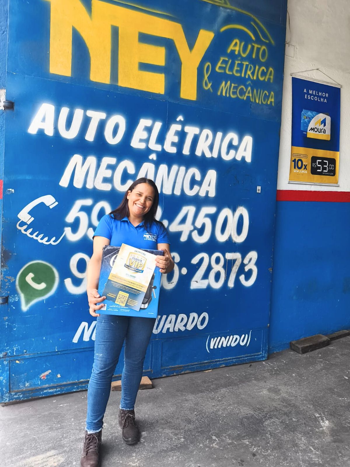 Giselli da Ney Auto Elétrica - Ganhadora do 3º Sorteio - Kit Espresso Oster